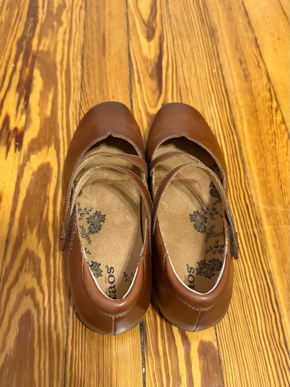 Taos Footwear Brown Mary Jane Flats with Strap - Picture 5 of 9